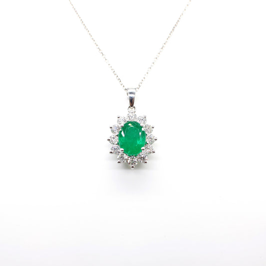 18K EMERALD & DIAMOND PENDANT NECKLACE