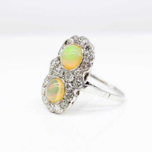 18K OPAL & DIAMOND RING