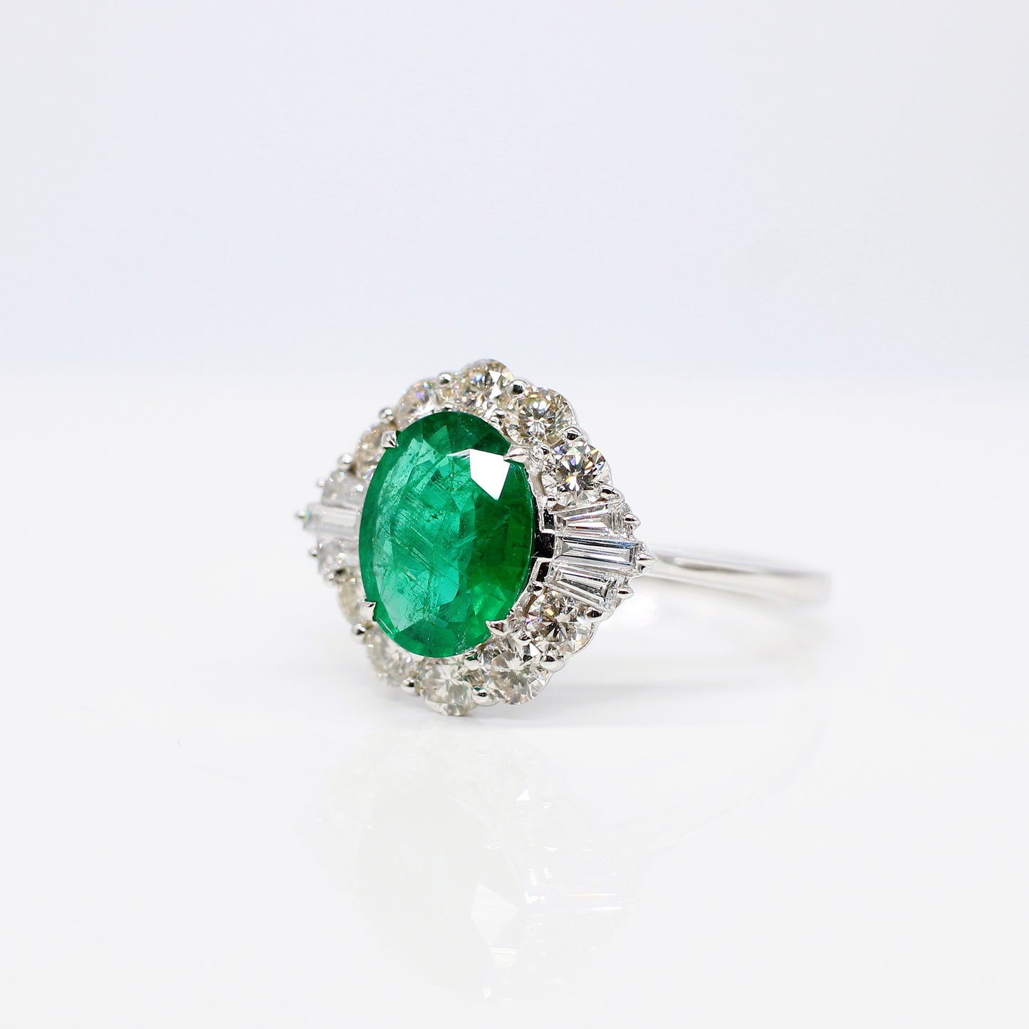 18K EMERALD & DIAMOND HALO RING