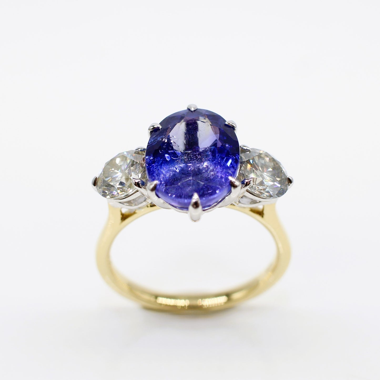 18K TANZANITE & DIAMOND 3 STONE RING