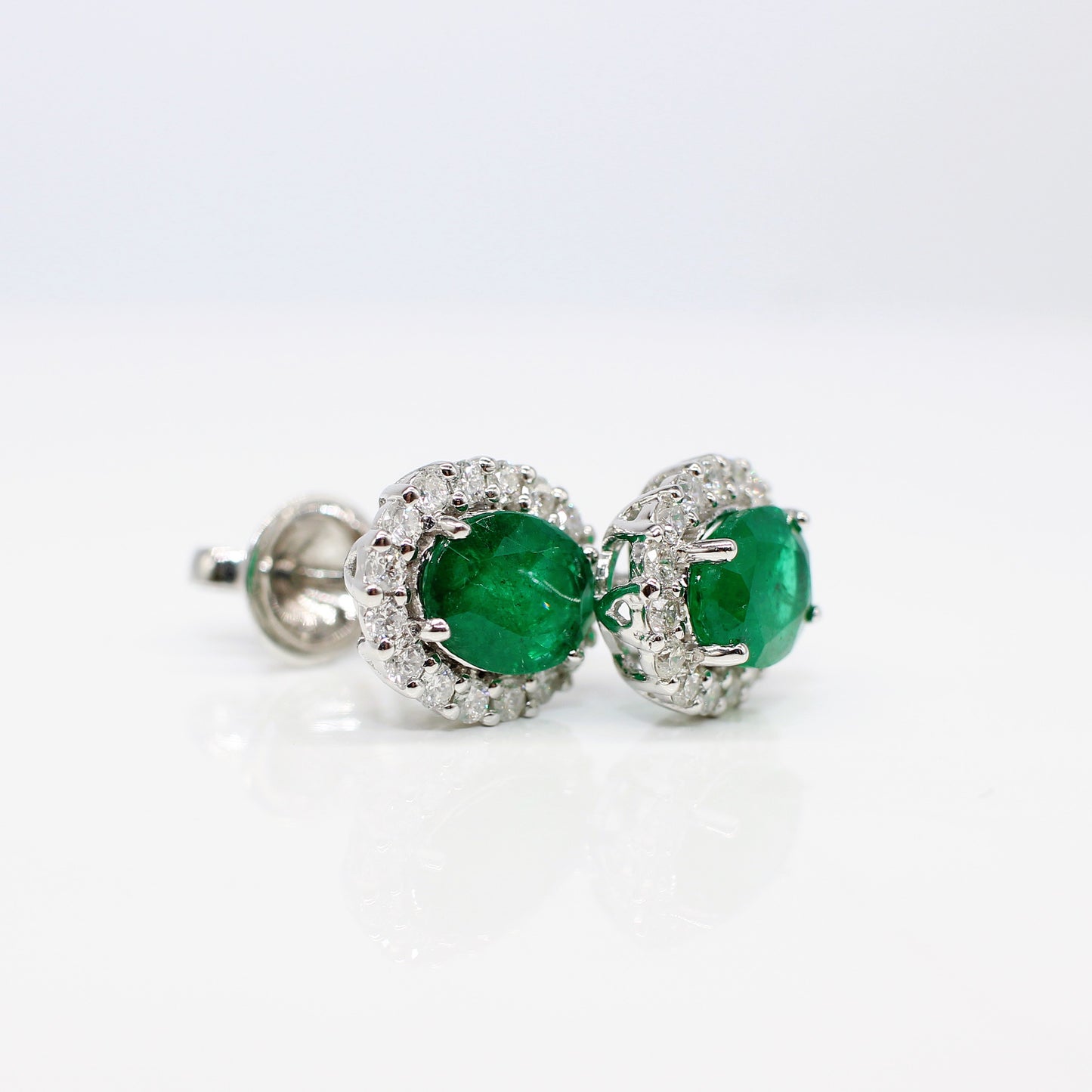 18K EMERALD & DIAMOND HALO EARSTUDS