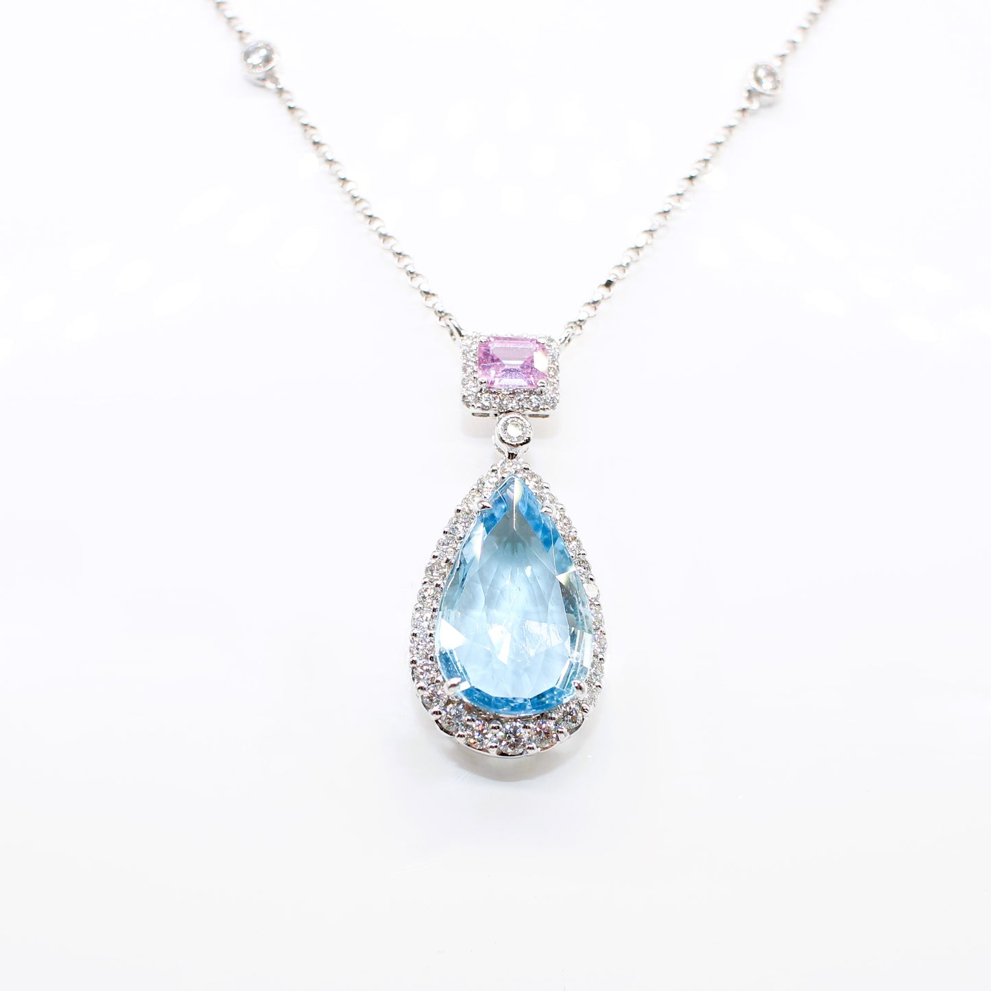 18K AQUAMARINE, PINK SAPPHIRE & DIAMOND NECKLACE