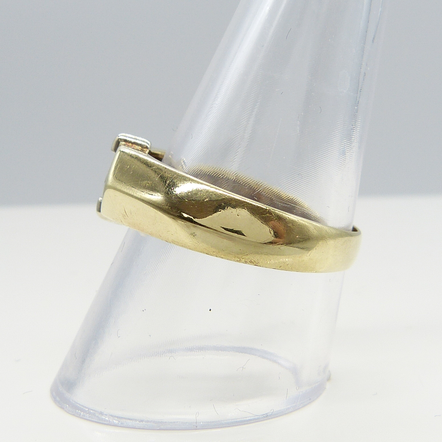 14K GOLD RING