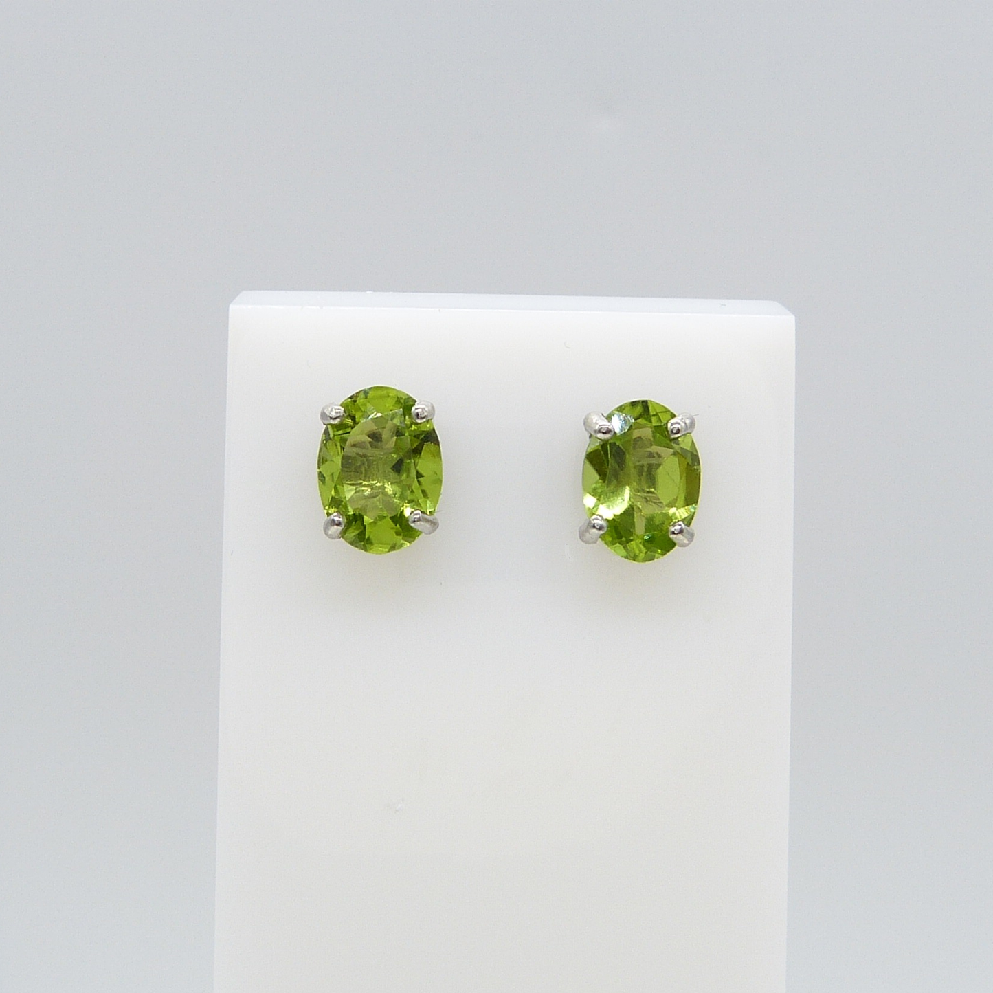 PERIDOT & SILVER STUDS