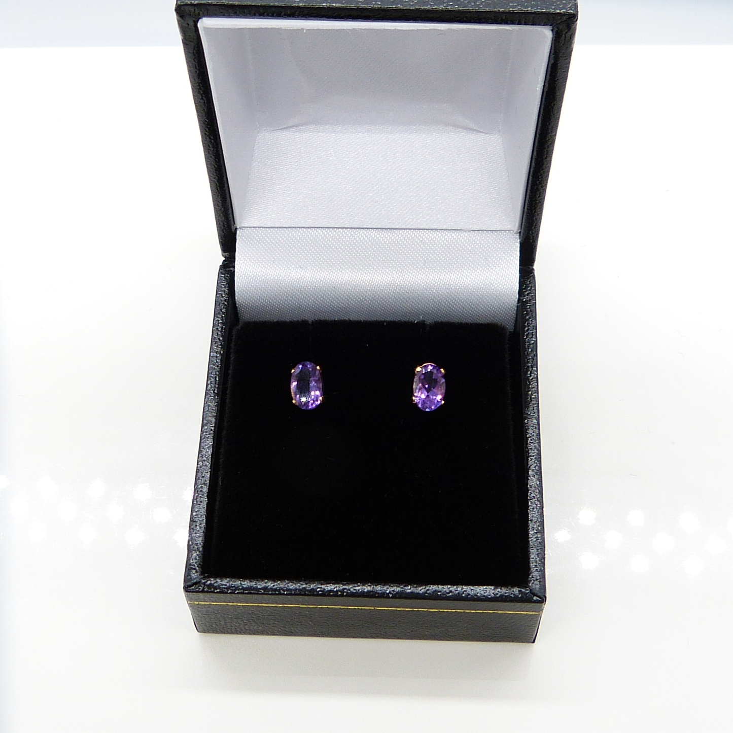 AMETHYST & GOLD STUDS