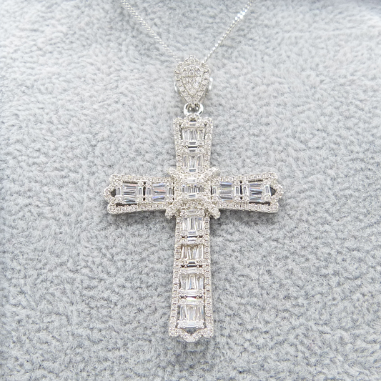 SILVER BANDED CROSS NECKLACE