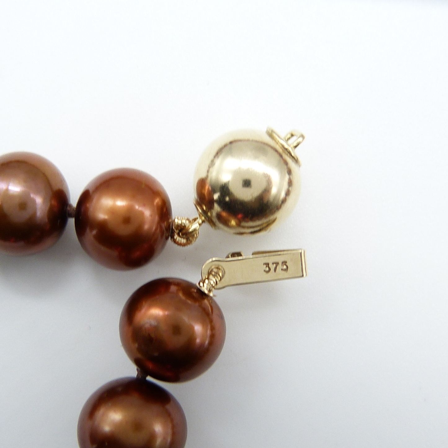 9CT CHOCOLATE PEARL NECKLACE