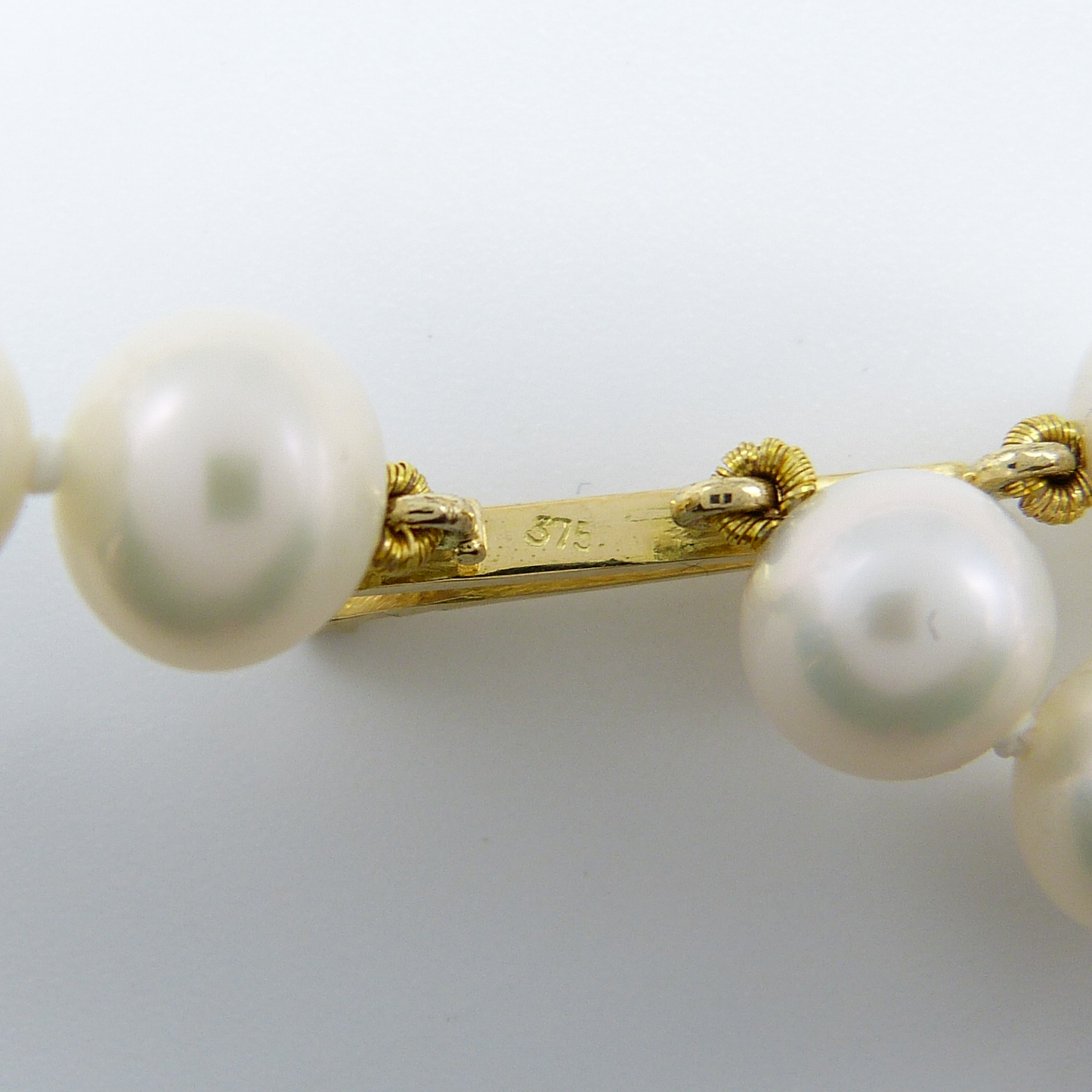 9CT 3-TIER PEARL NECKLACE