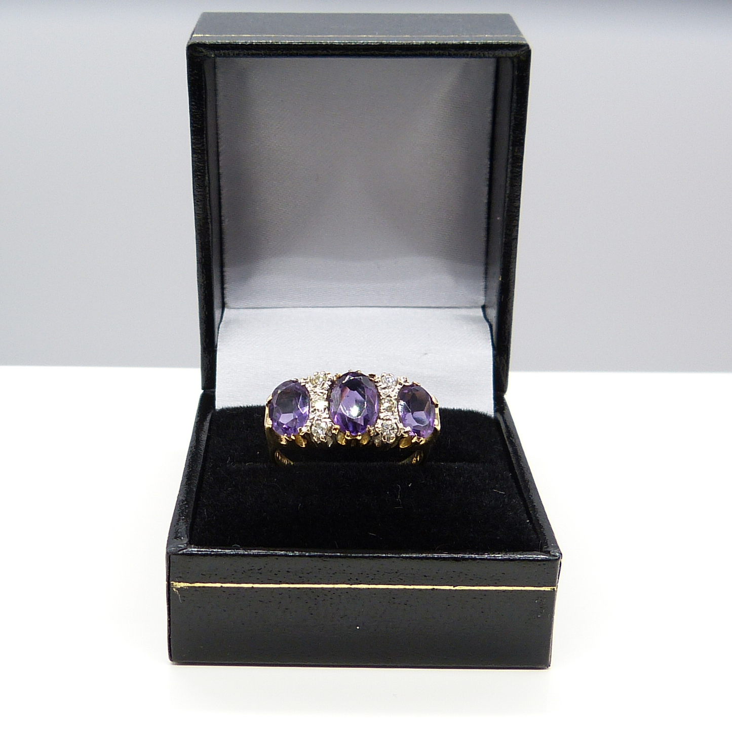 3.60CT AMETHYST & DIAMOND RING
