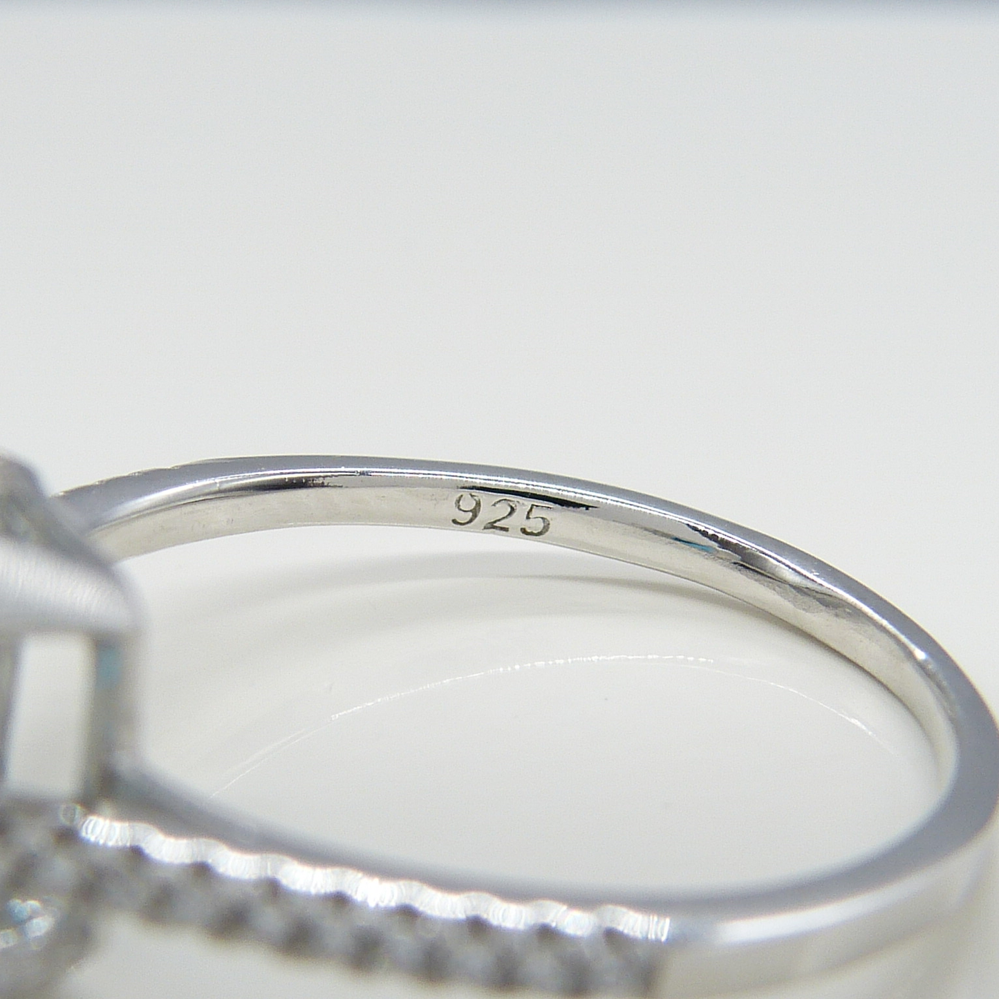 SILVER LIGHT BLUE RING