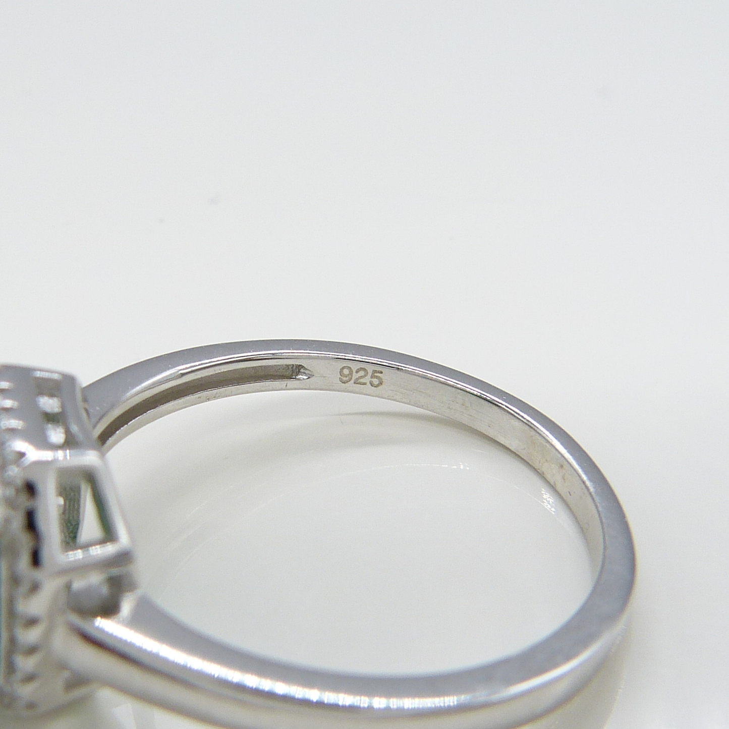 SILVER GREEN CZ RING