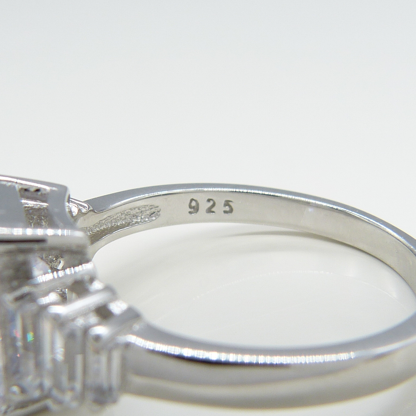 SILVER ART-DECO STYLE RING