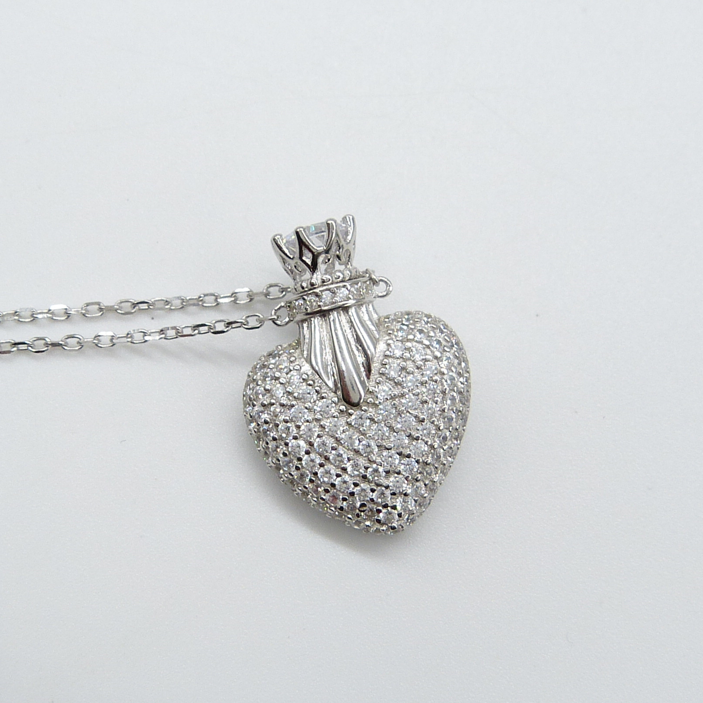 SILVER HEART LOCKET NECKLACE