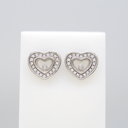 SILVER HEART SHAPED STUDS