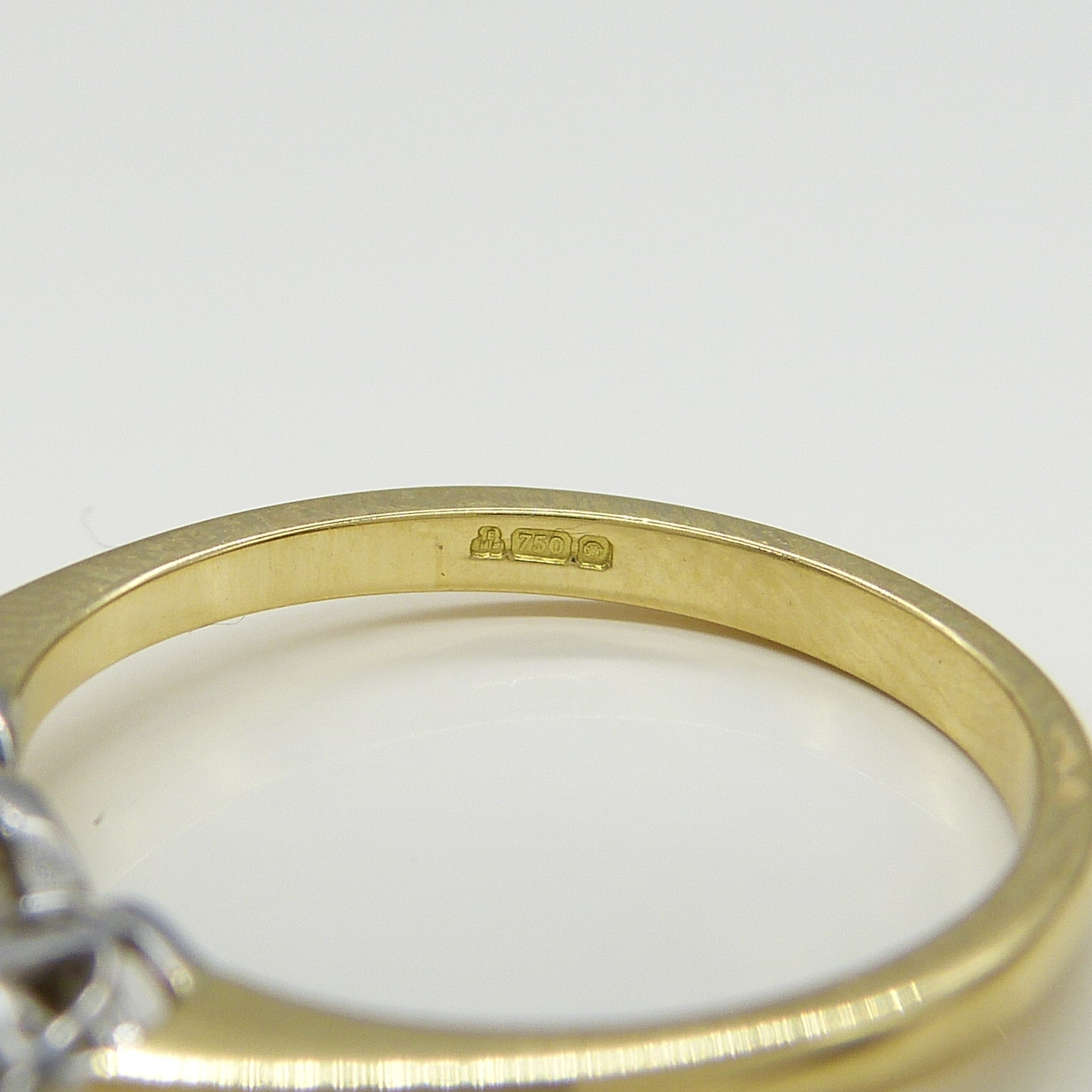 18K WHITE AND YELLOW GOLD TRILOGY RING