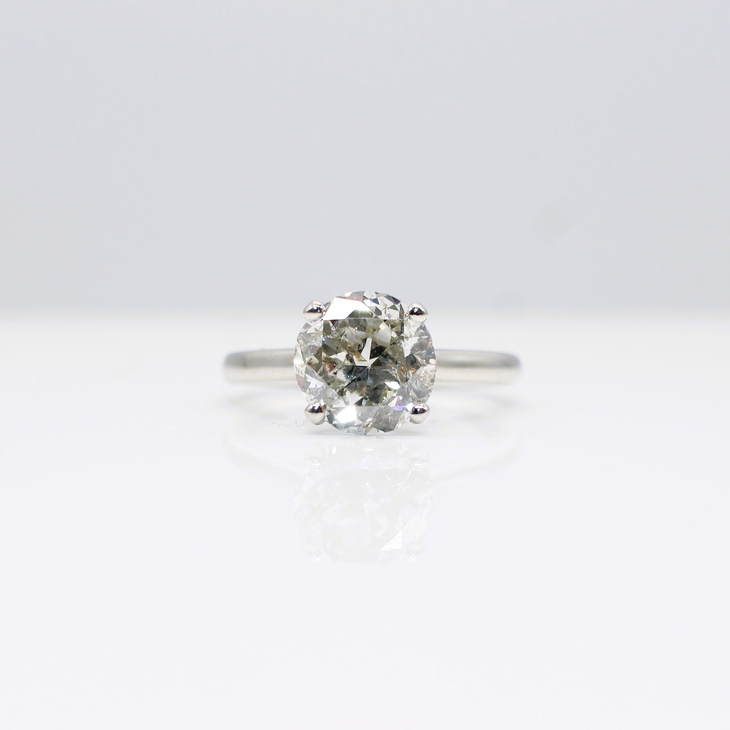 PLATINUM 2.37CT DIAMOND SOLITAIRE RING
