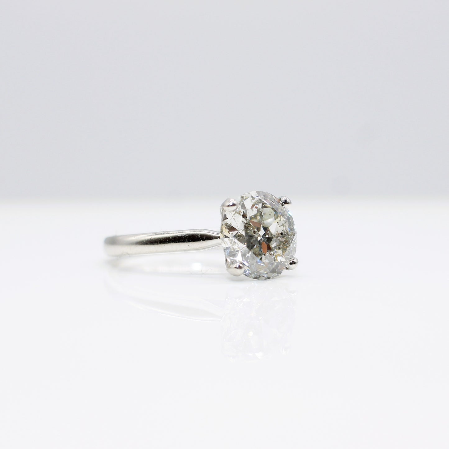 PLATINUM 2.37CT DIAMOND SOLITAIRE RING