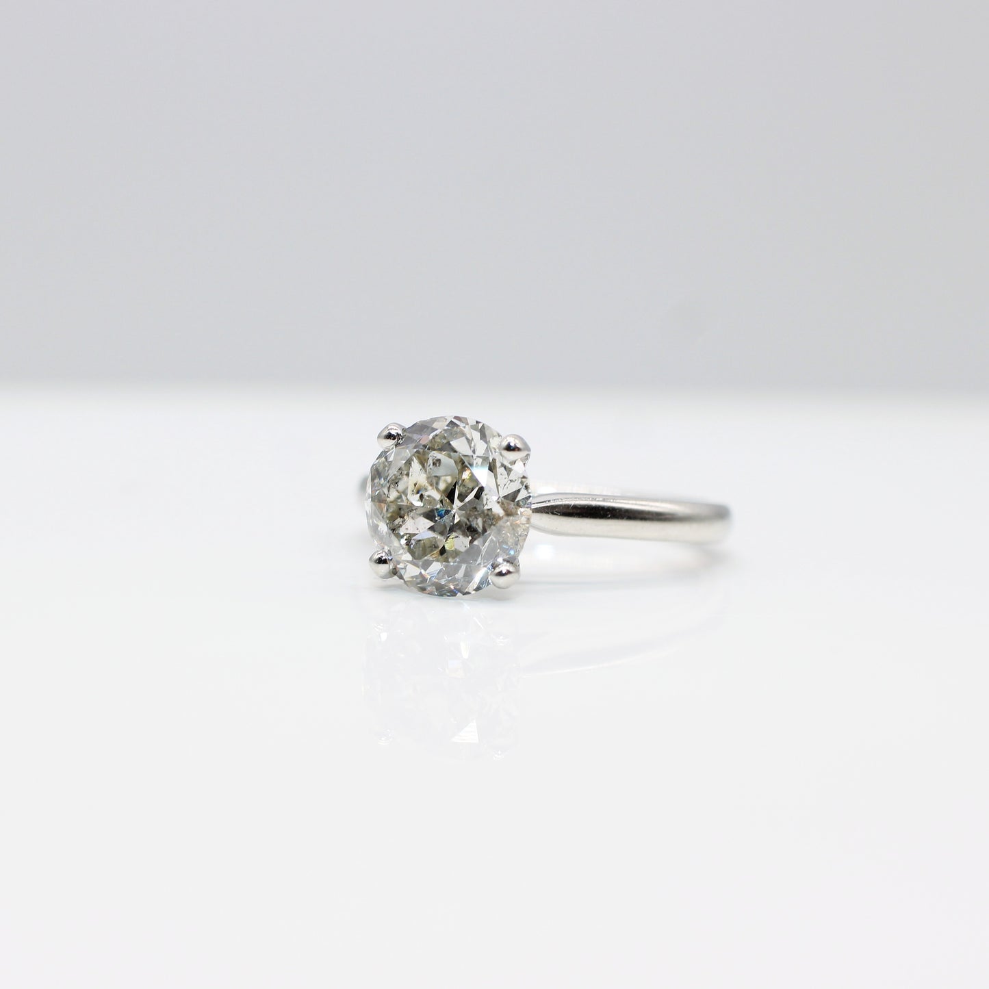PLATINUM 2.37CT DIAMOND SOLITAIRE RING