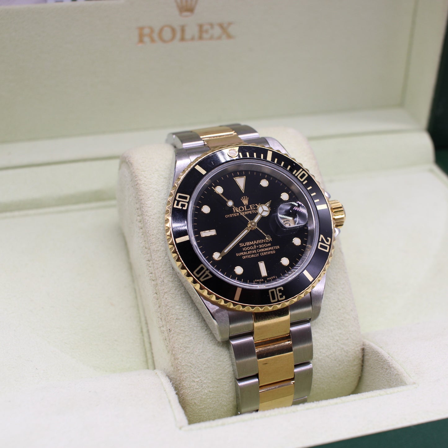 STAINLESS STEEL & GOLD ROLEX OYSTER PERPETUAL SUBMARINER DATE JUST