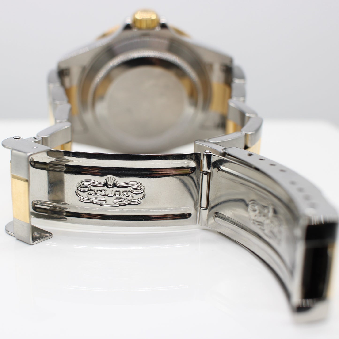 STAINLESS STEEL & GOLD ROLEX OYSTER PERPETUAL SUBMARINER DATE JUST