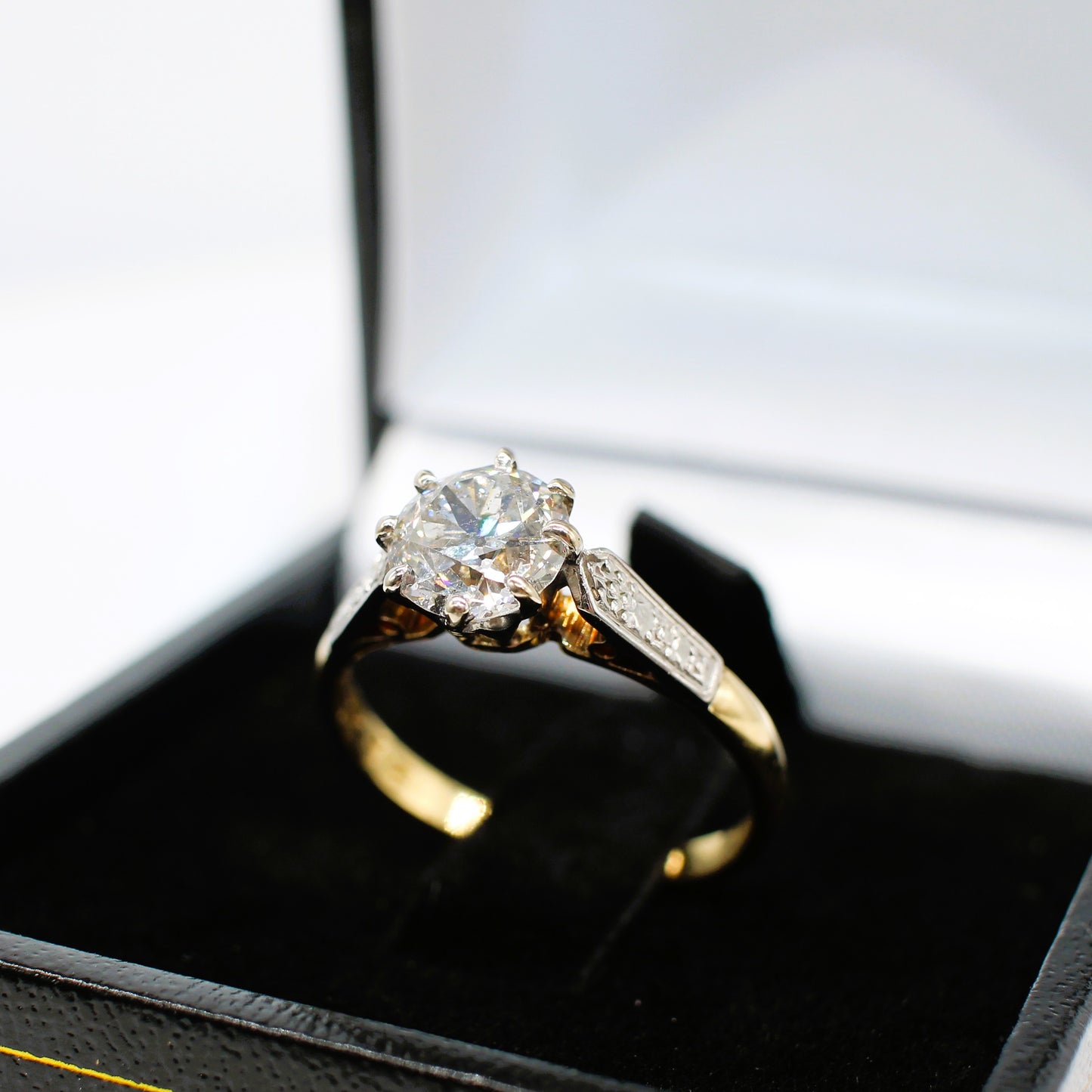 1.20CT 18K PLATINUM SOLITAIRE RING