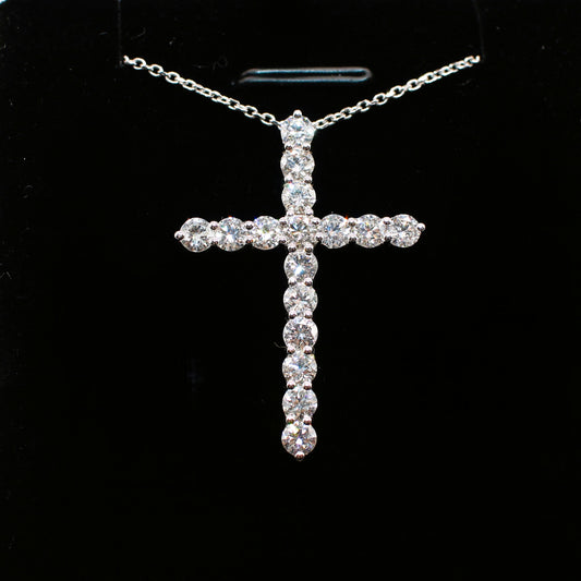 18K WHITE GOLD & DIAMOND CROSS PENDANT