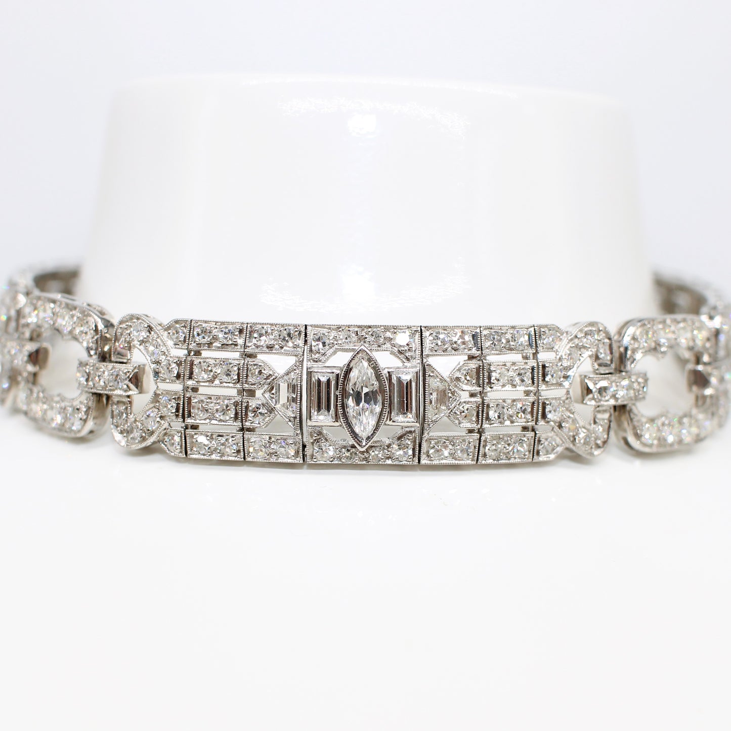 PLATINUM ART DECO STYLE DIAMOND BRACELET