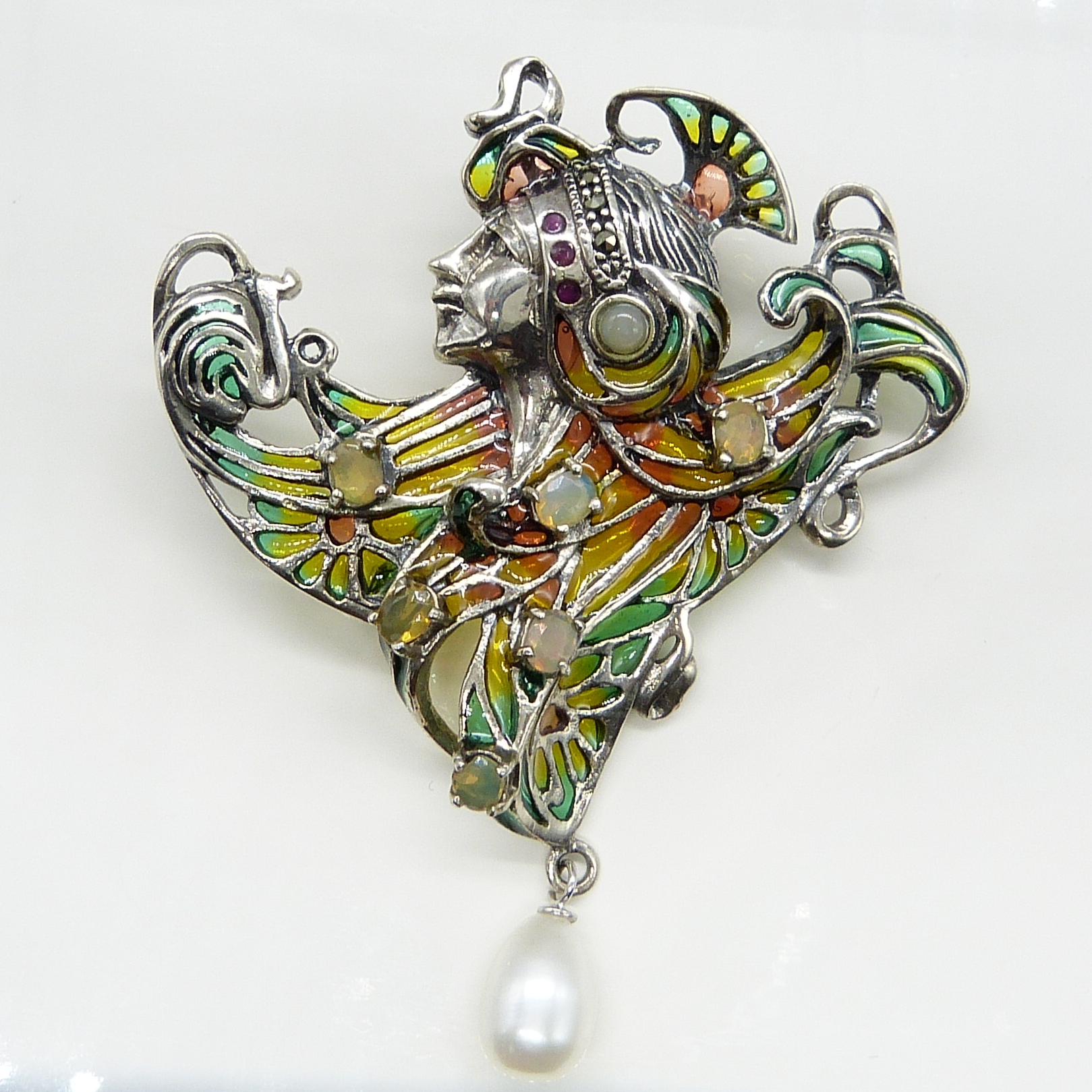 STARGAZER PENDANT