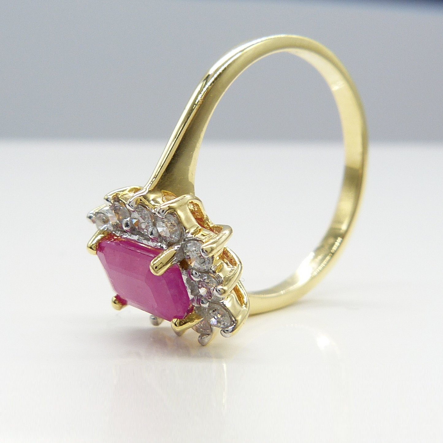 1.20CT RUBY & DIAMOND RING