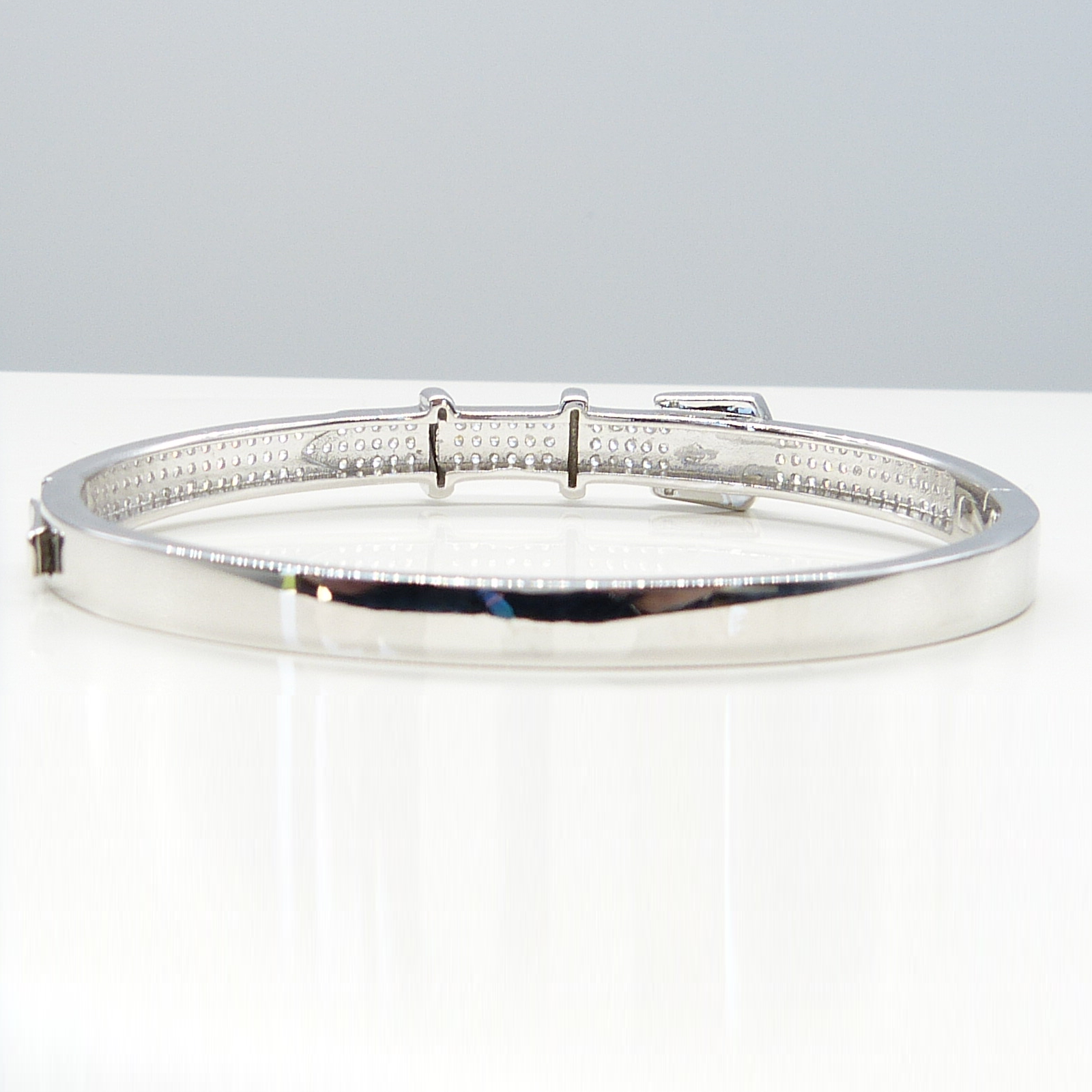 SILVER BUCKLE BRACELET